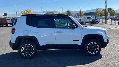 2023 Jeep Renegade Trailhawk