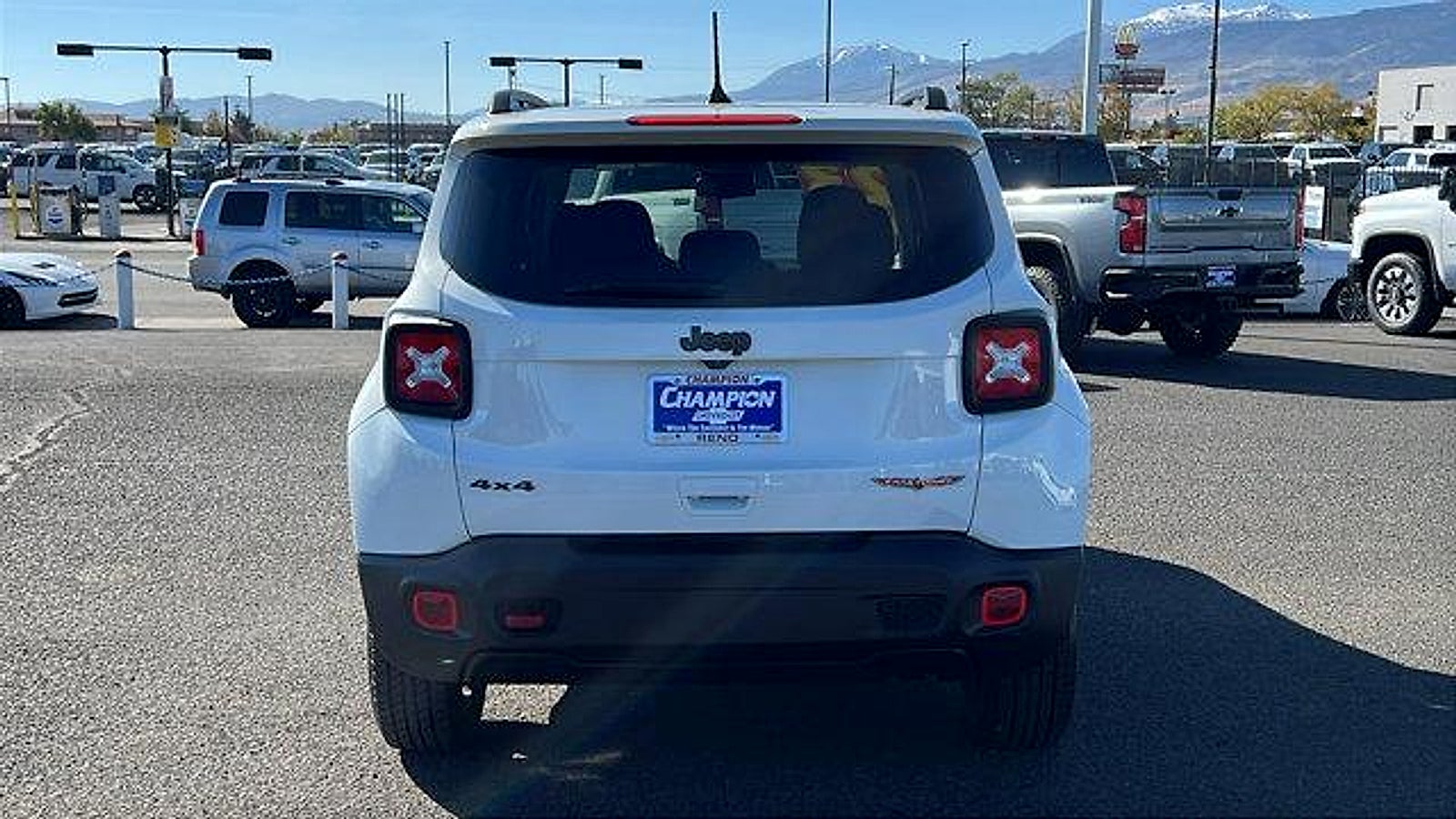 2023 Jeep Renegade Trailhawk
